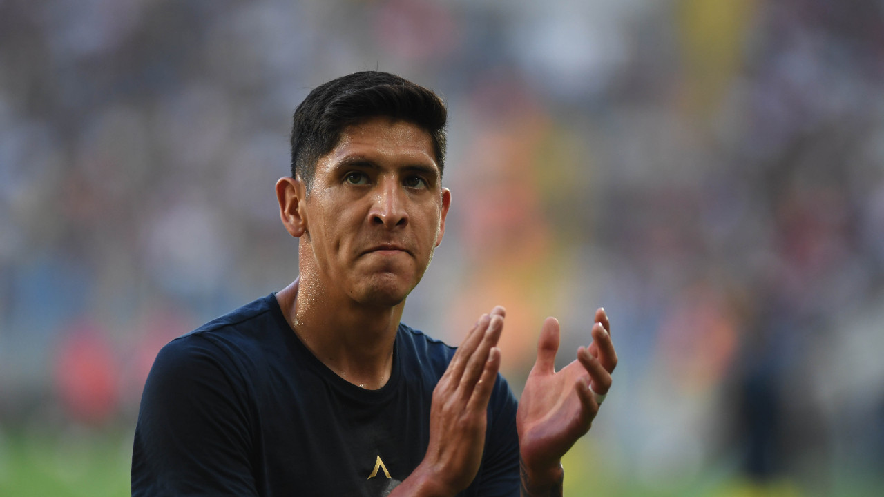 Edson Alvarez: Beni Fenerbahçe’ye Mourinho getirdi ama onunla çalışamadım