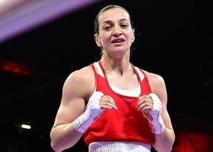 Buse Naz Çakıroğlu, yarı finale yükseldi!
