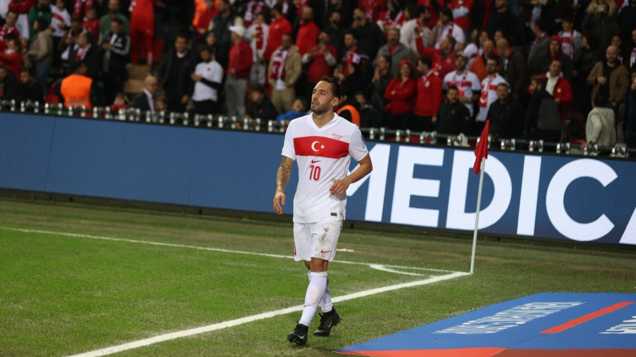 Galatasaray, Hakan Çalhanoğlu’na kavuşmak istiyor